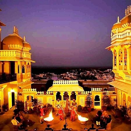 Deogarh Mahal Hotell Devgarh  Exteriör bild