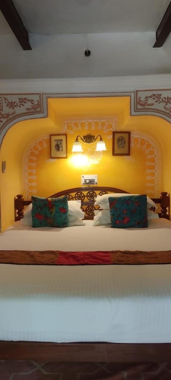 Deogarh Mahal Hotell Devgarh  Exteriör bild