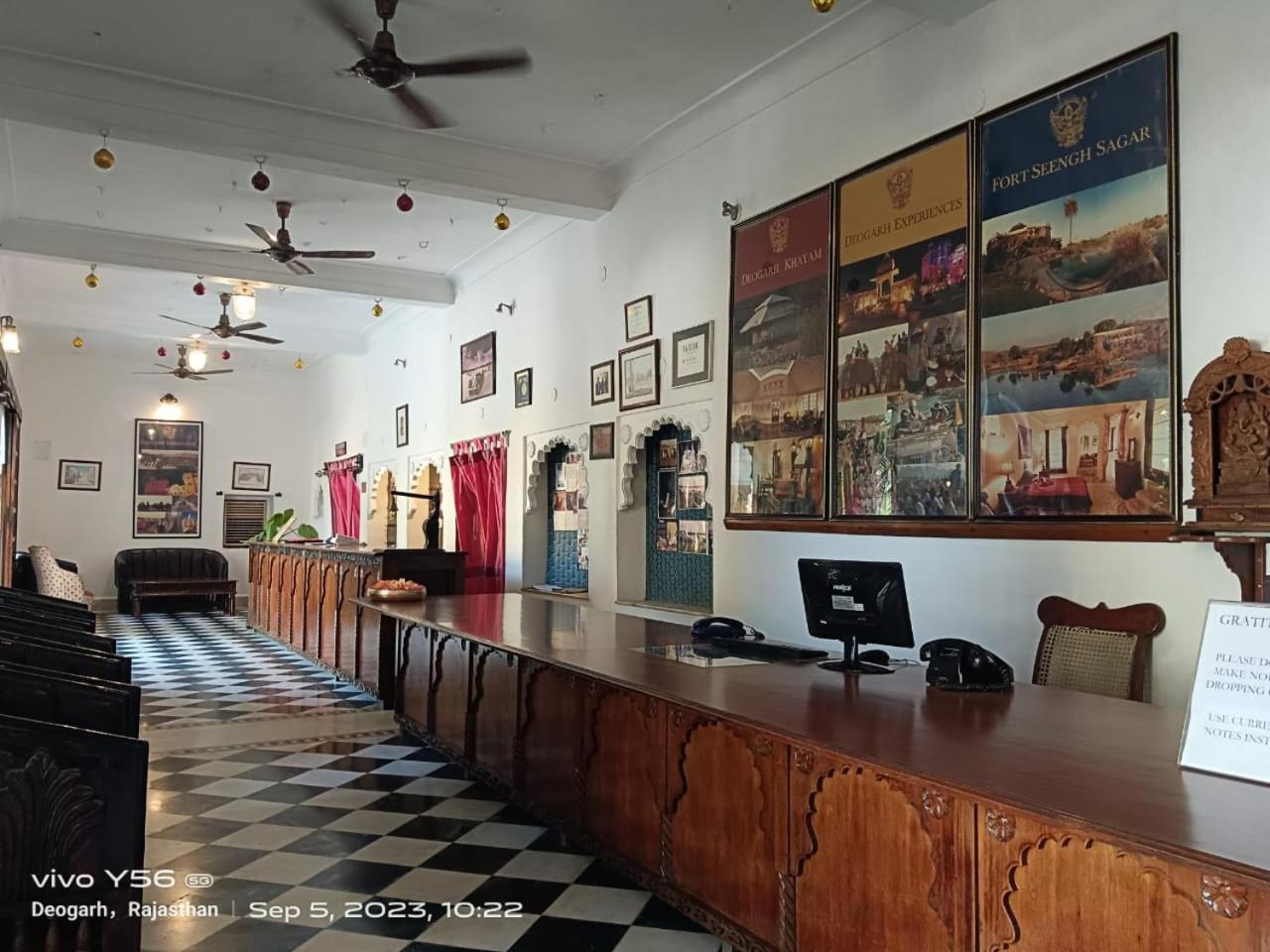 Deogarh Mahal Hotell Devgarh  Exteriör bild
