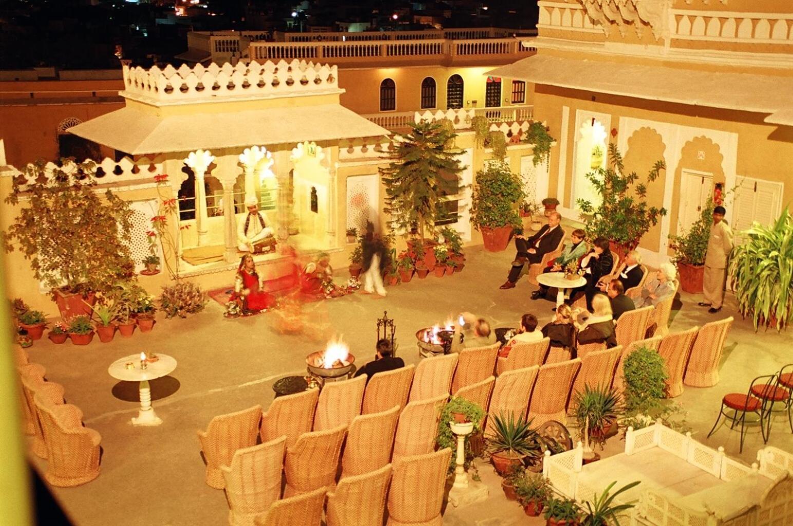 Deogarh Mahal Hotell Devgarh  Exteriör bild