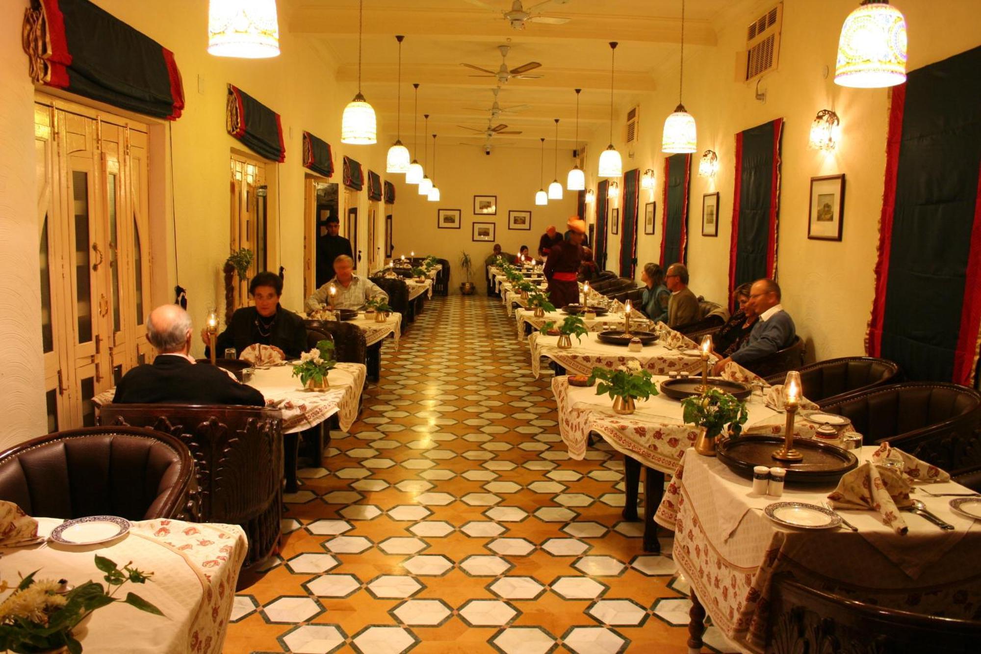 Deogarh Mahal Hotell Devgarh  Exteriör bild